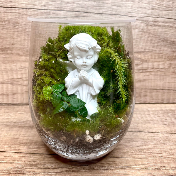 NEW! Angel’s Grace Holland Moss Glass Terrarium