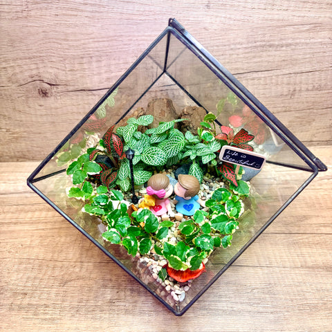 The Secret Garden Themed Foliage Square Geometric Terrarium