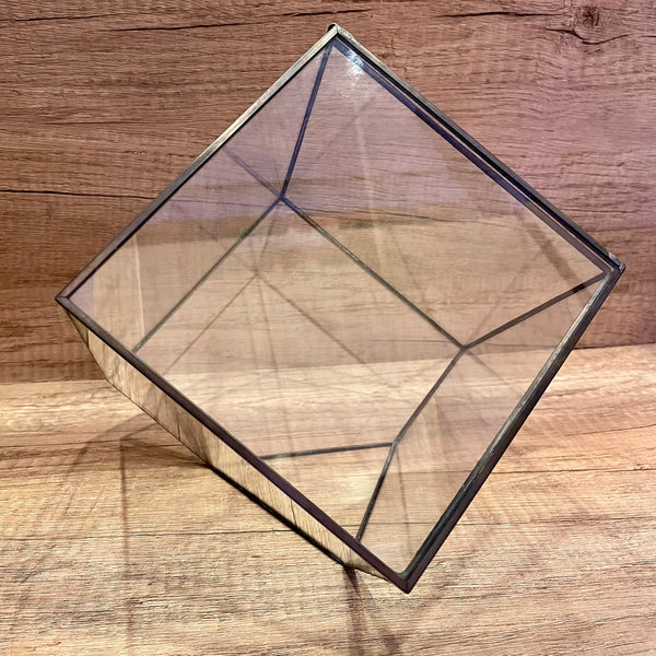 Square with Door Geometrical Glass
