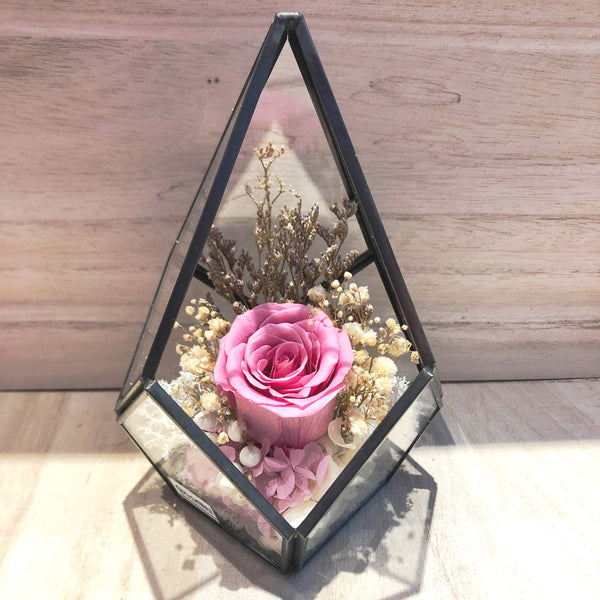 Janaye Eternal Rose Preserved Rose in Teardrop Geometric Glass