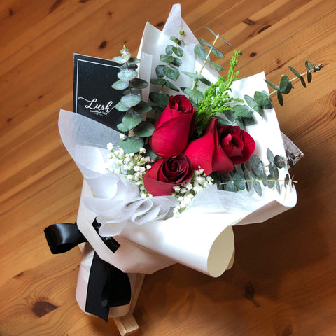 Ivory Fresh Roses Hand Bouquet