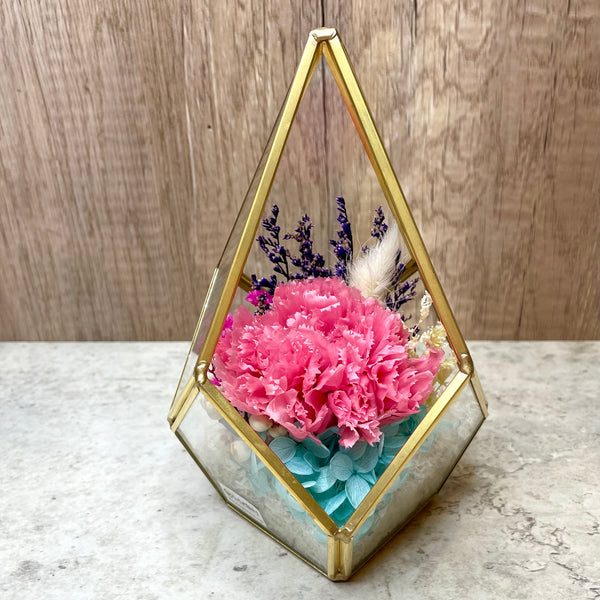 Fushia Eternal Flower Preserved Carnation in Golden Teardrop Geometric Glass